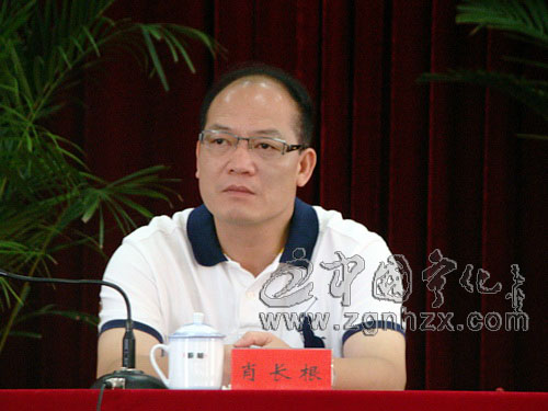 县党政主要领导人事变动肖长根任县委书记