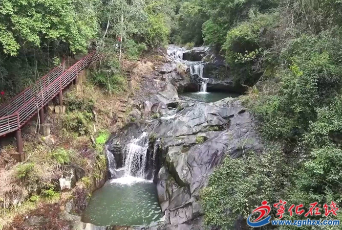 宁化济村乡：依托农特产品“冰臼冷水鱼”推广特色美食