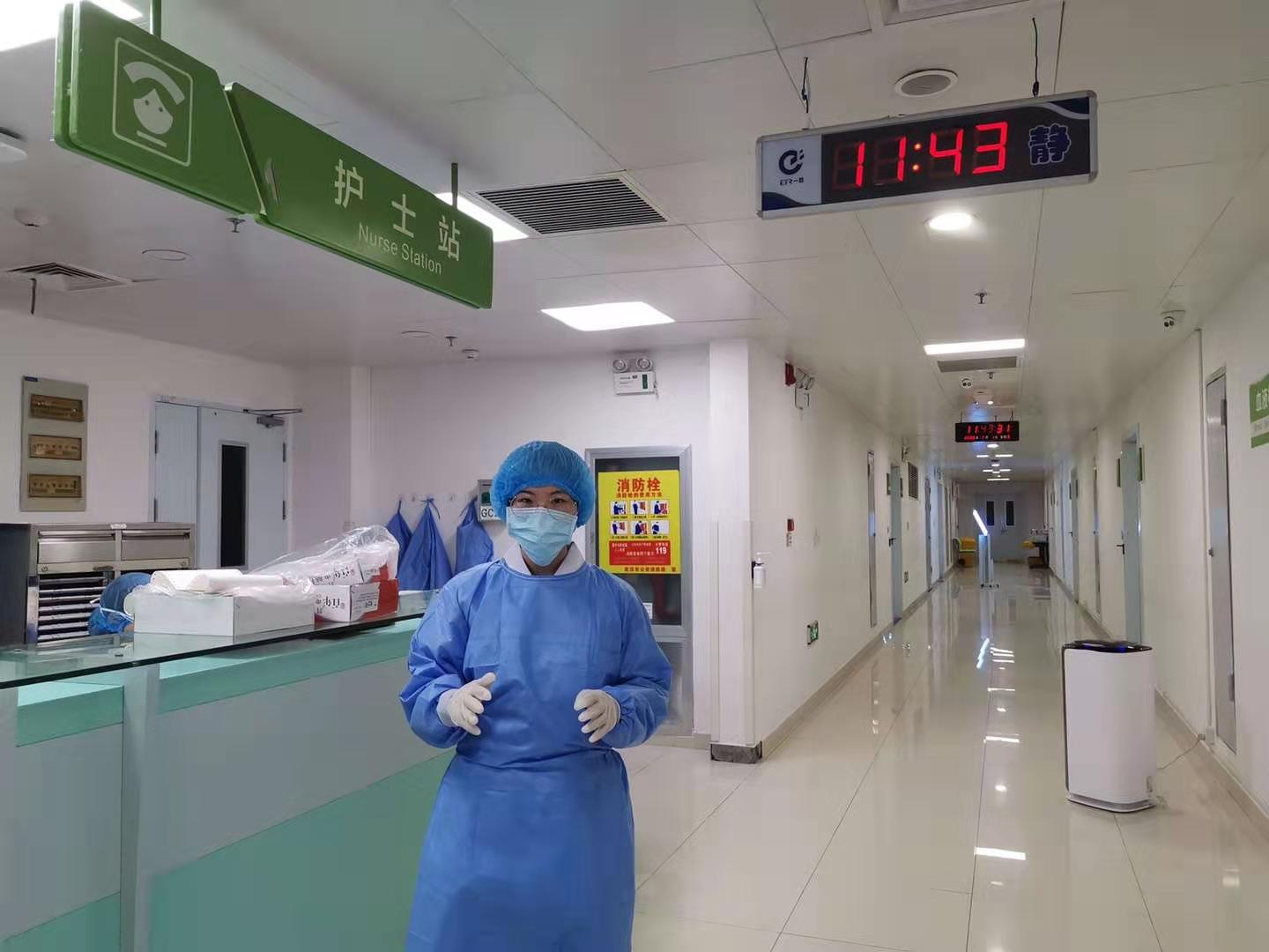 “摘下口罩那天，我要去看樱花、看长江大桥”