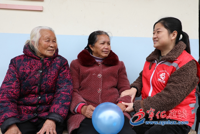 李婷：用真情温暖他人