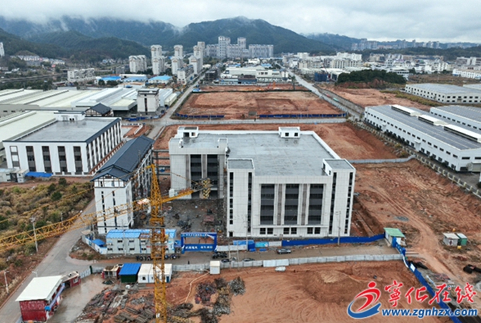 宁化：三煌智能婴童家居用品生产项目进入收尾阶段