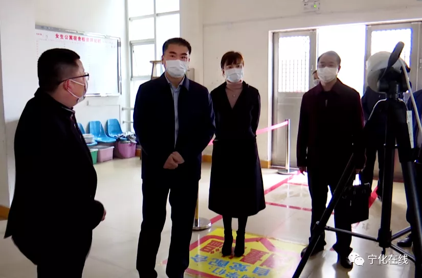 县长姚文辉调研指导高三年级开学工作