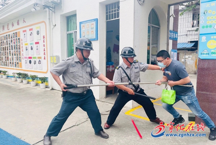宁化：开展校园反恐防暴演练