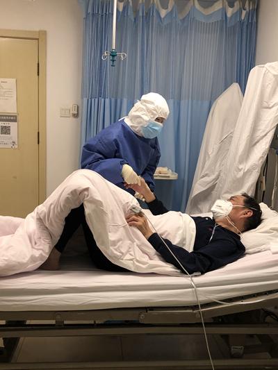 中日医院感染科：别人可以后退，医生不能退