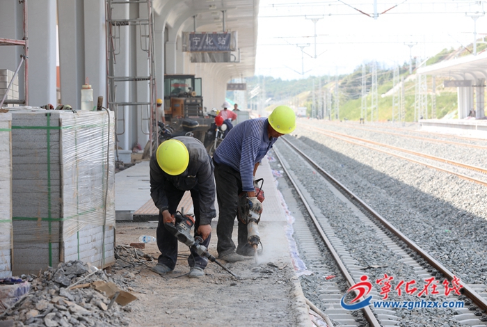 兴泉铁路宁化站：客运站房建设有序推进