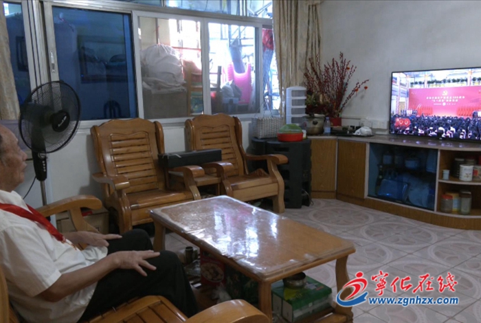 “七一勋章”颁授仪式在宁化引起热烈反响