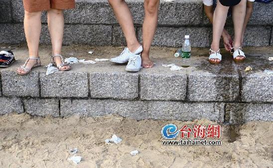 冲澡难！来厦游客呼吁环岛路海边增设公共淋浴设施