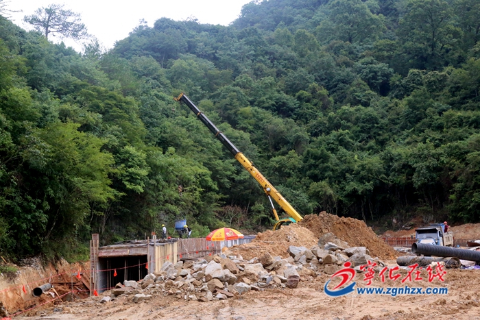 宁化：天鹅洞景区旅游基础设施项目——天鹅湖工程施工进行时