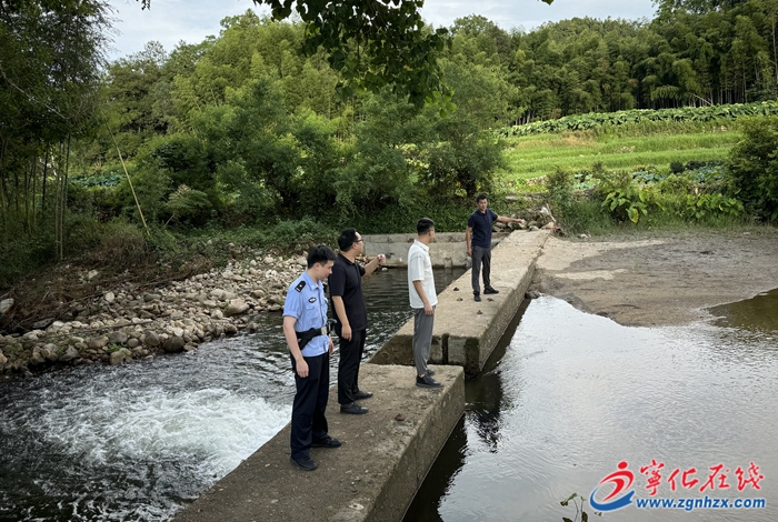 安远镇: 强化巡河执法，筑牢河道生态