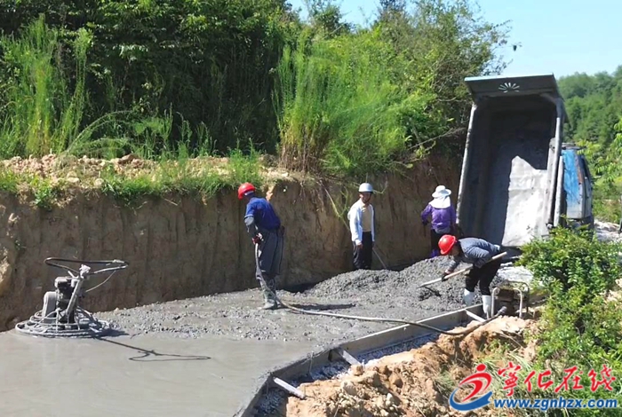 方田乡:加快建设高标准农田